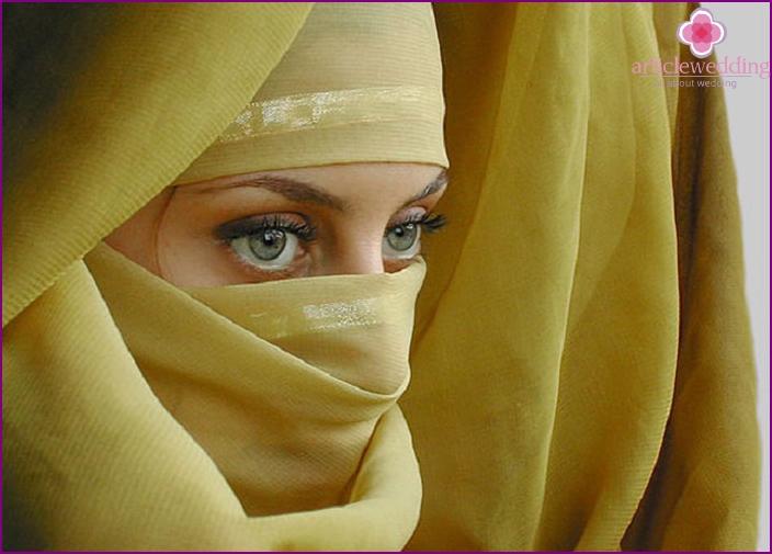 Nuotakos atributas - Hijabas
