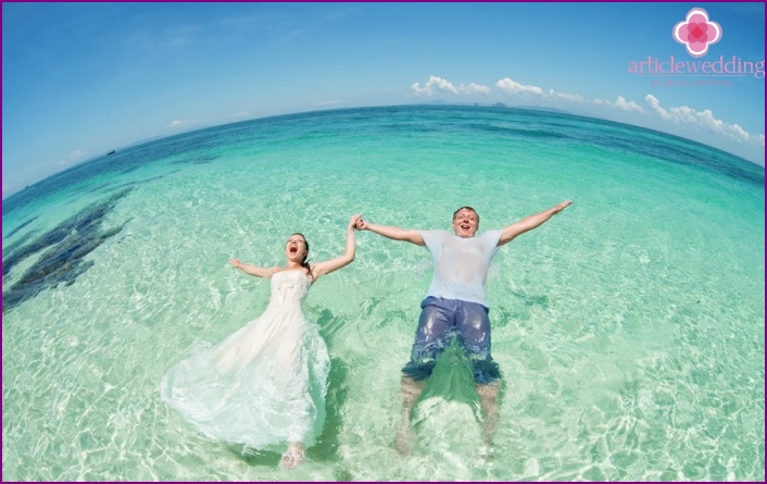 Vestuvės prie jūros Pukete