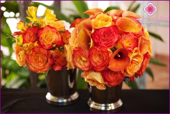 Decoração da flor de casamento laranja