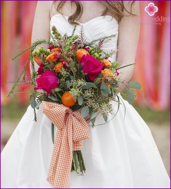 Bouquet in the style of a tangerine wedding