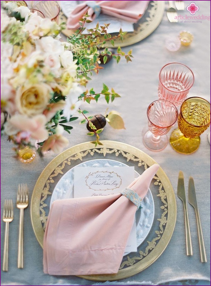 Table setting