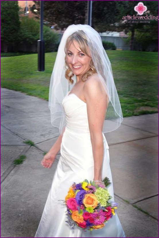 Classic cut wedding dress