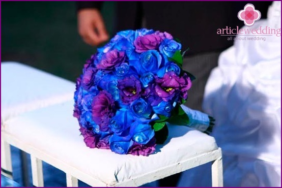 Blue wedding bouquet