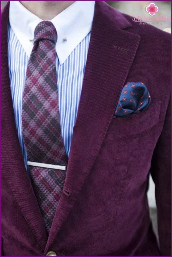 Groom suit in purple