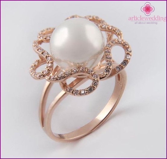 Pearl ring