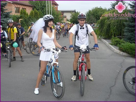 Hochzeit zweirädriges Fahrzeug