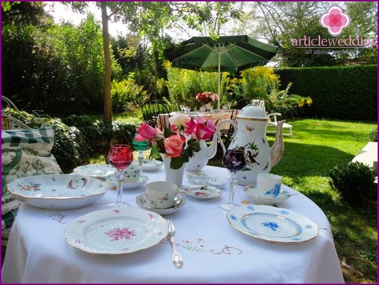 Parapluies de jardin pour la décoration de mariage