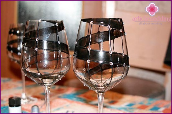 Wedding glasses of guests