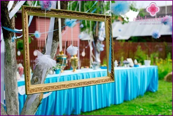 Turquoise tablecloth for table decoration