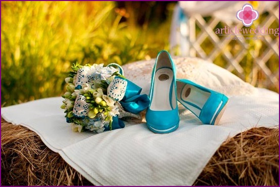 Türkiz esküvői cipők