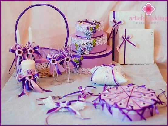 Accesorios de boda lila