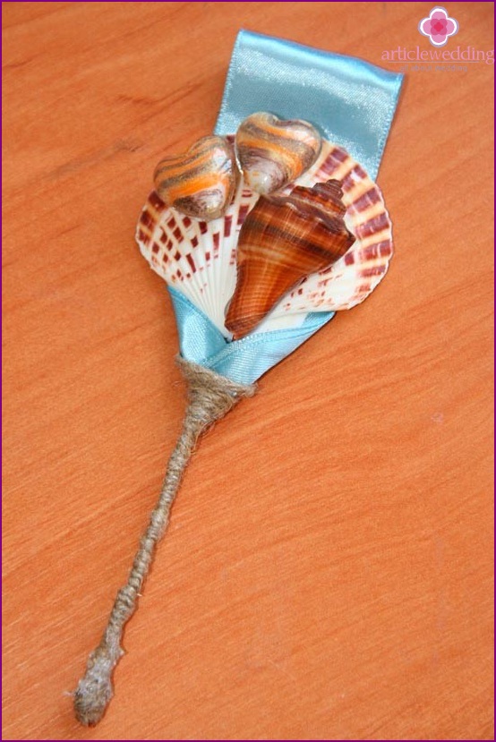 Unusual boutonniere in a marine style