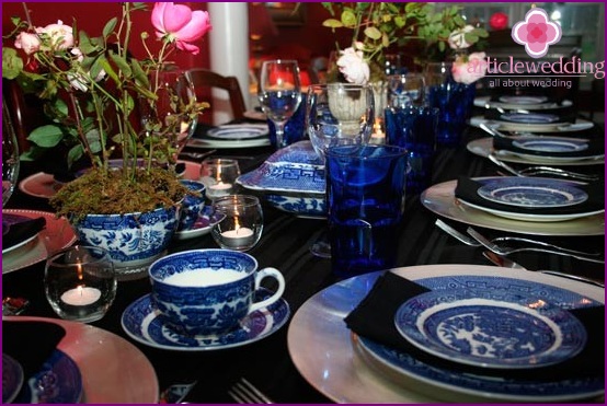 Table setting with porcelain blue and white dishes