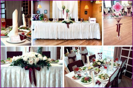 Banquet hall decoration