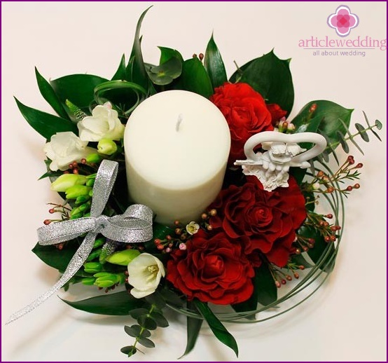 Decorative flower arrangement