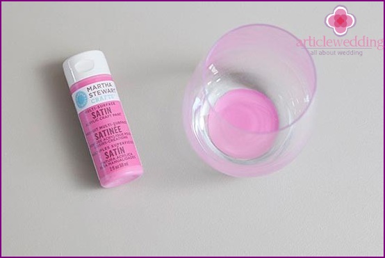 Pink bottom glass
