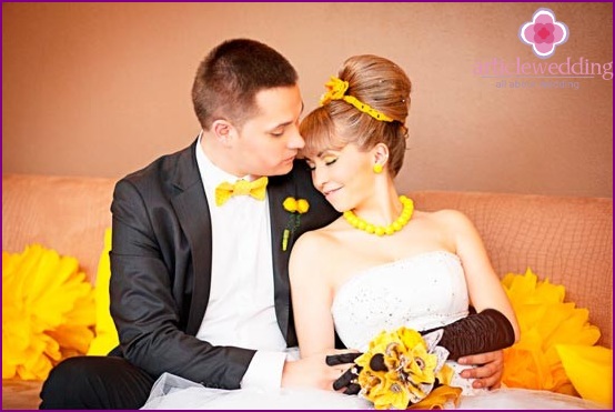 Yellow accents in the images of the newlyweds