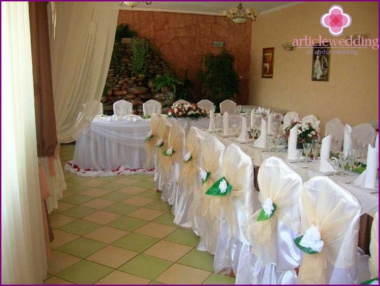 Romantic chair covers