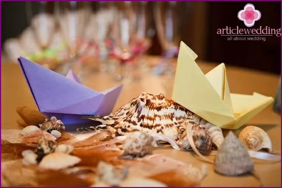 Colored boats for a sea wedding