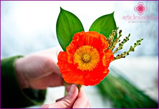 Fertig Boutonniere mit Mohn