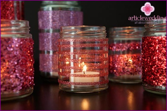 Charming sparkle candle holder