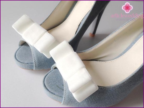 Bows for wedding shoes