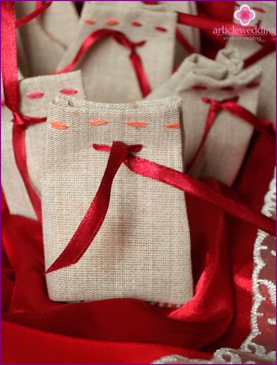 Wedding Accessories with Burgundy Color Accent