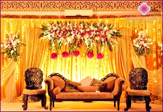 Oriental style wedding lounge