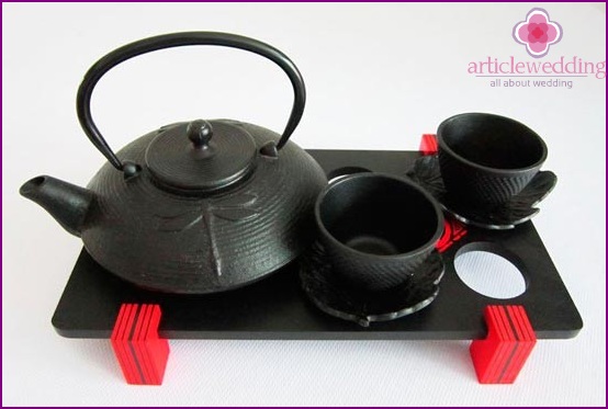 Cast iron cookware