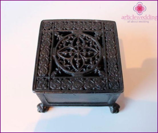 Cast iron box