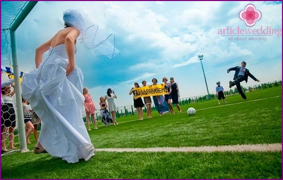 The bride as a goalkeeper