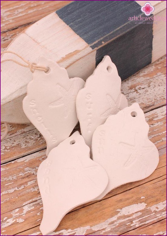 Clay wedding accessories