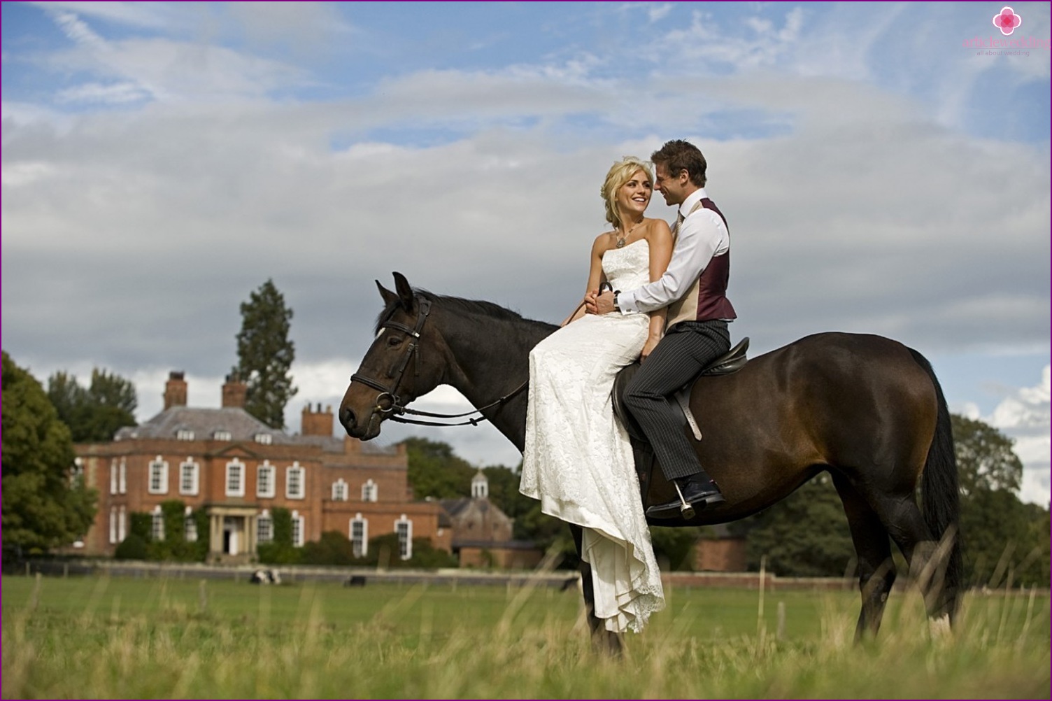 Newlyweds on horseback