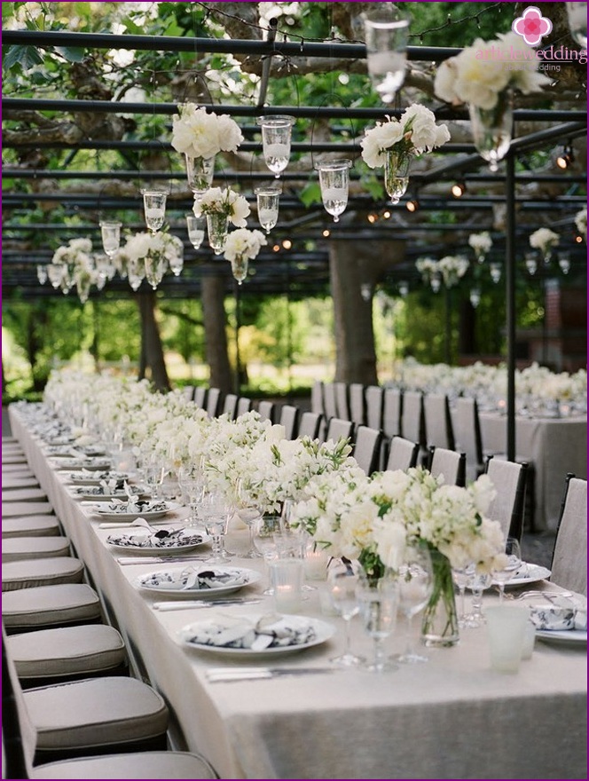 White flowers in a decor of tables