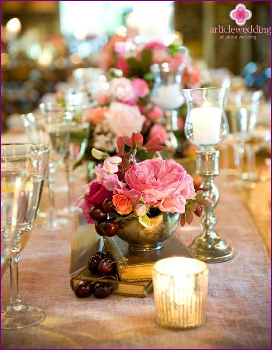 Flower cherry arrangement on the table