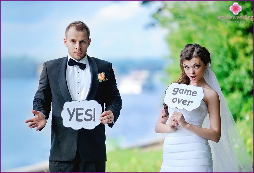 Accessories for a wedding photo shoot