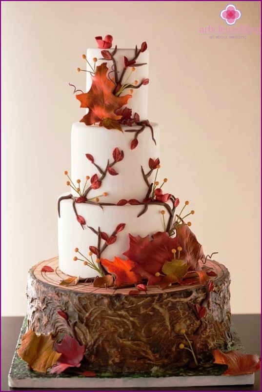 Esküvői torta őszi stílusban