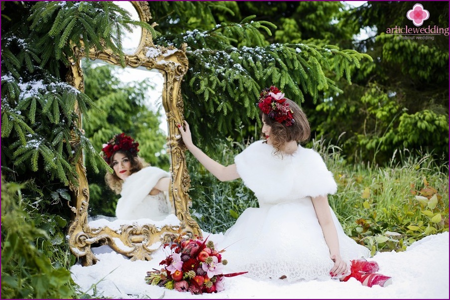 Hochzeit im Stil von Schneewittchen