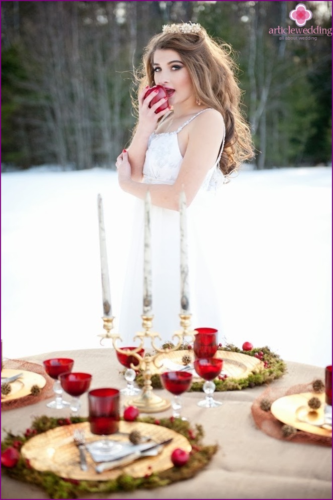 Hochzeit im Stil von Schneewittchen