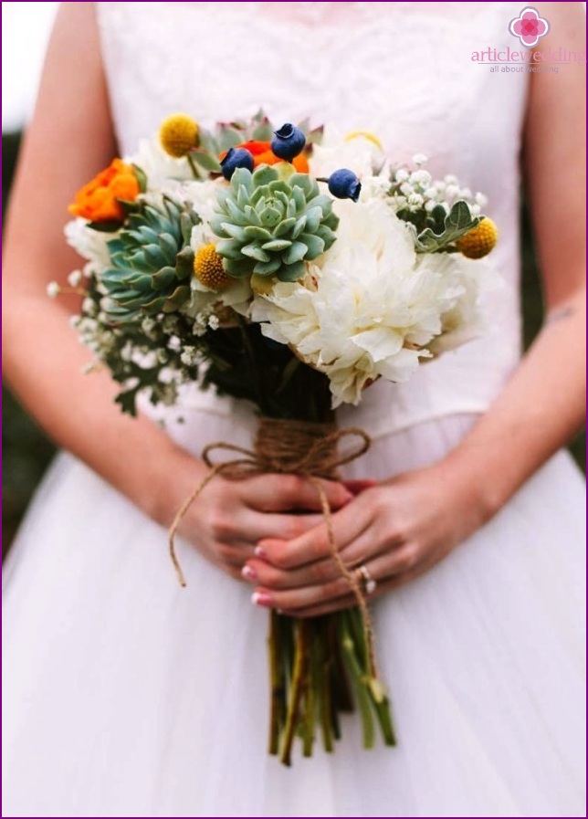 Bouquet with blueberries