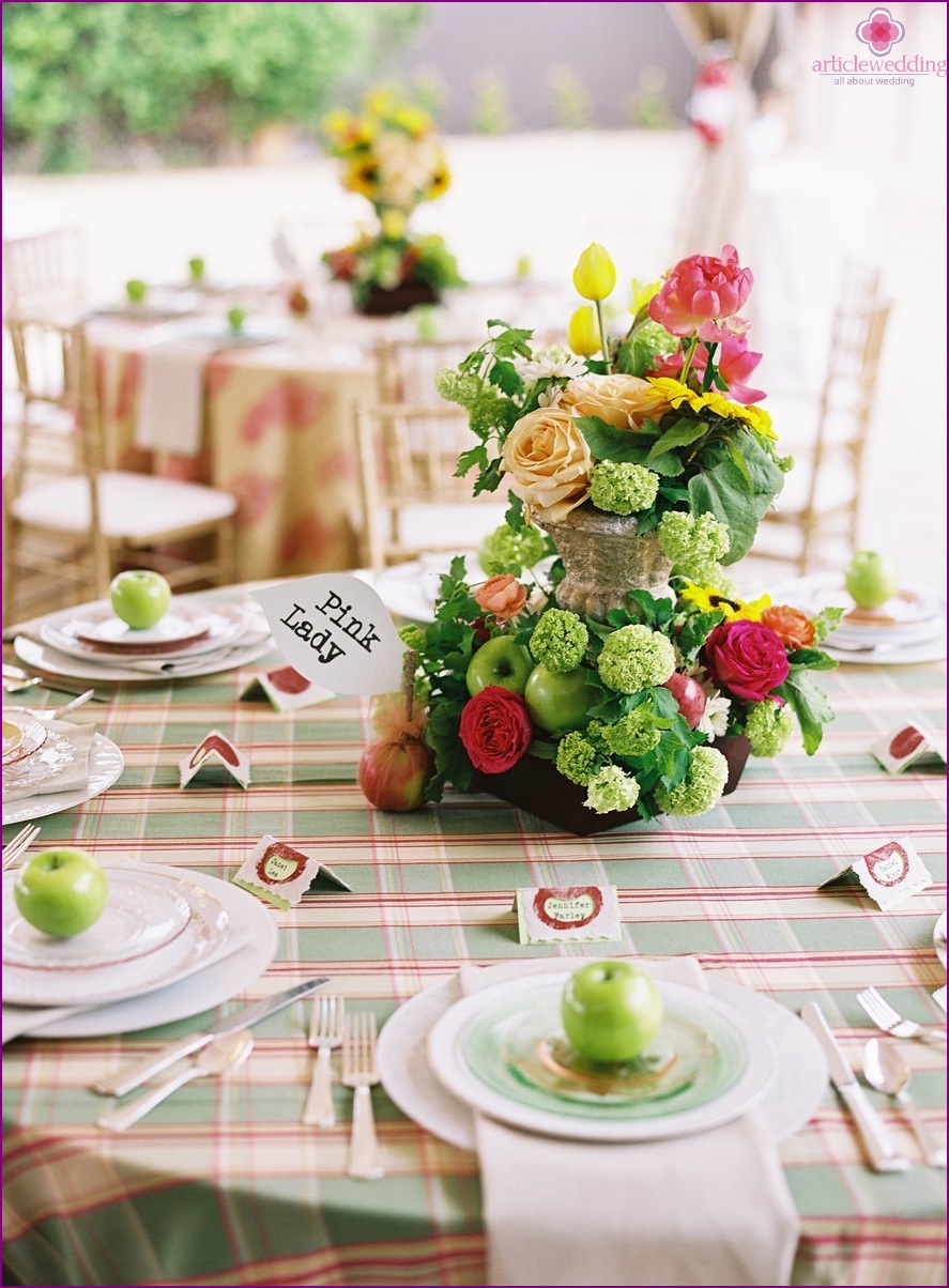 Pommes dans le décor