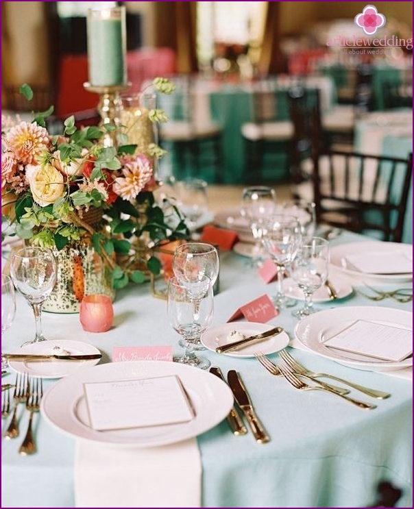 Table setting for a wedding