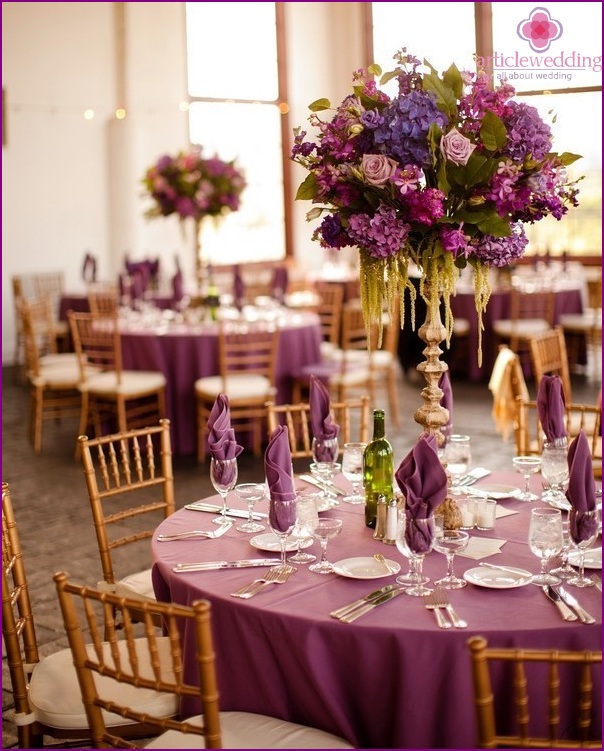 Mariage en violet