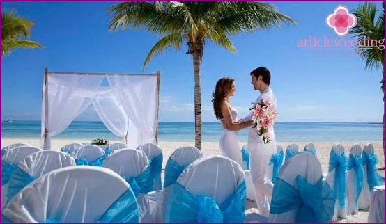 Wedding painting in the Dominican Republic