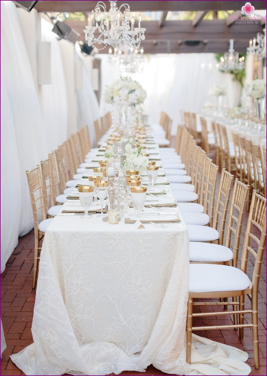 Decorazioni per matrimoni in colore oro