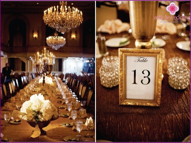 Wedding decor in gold color