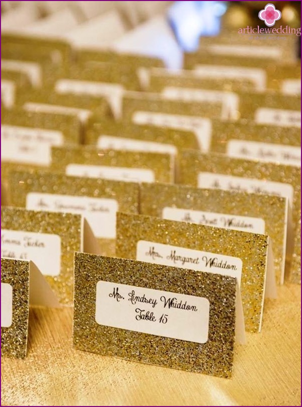 Banquet cards in gold color