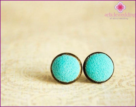 Earrings in mint color