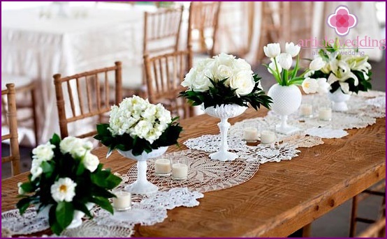 Decoração de mesa de renda