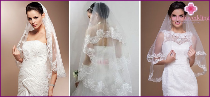 Veil with embroidery or flowers